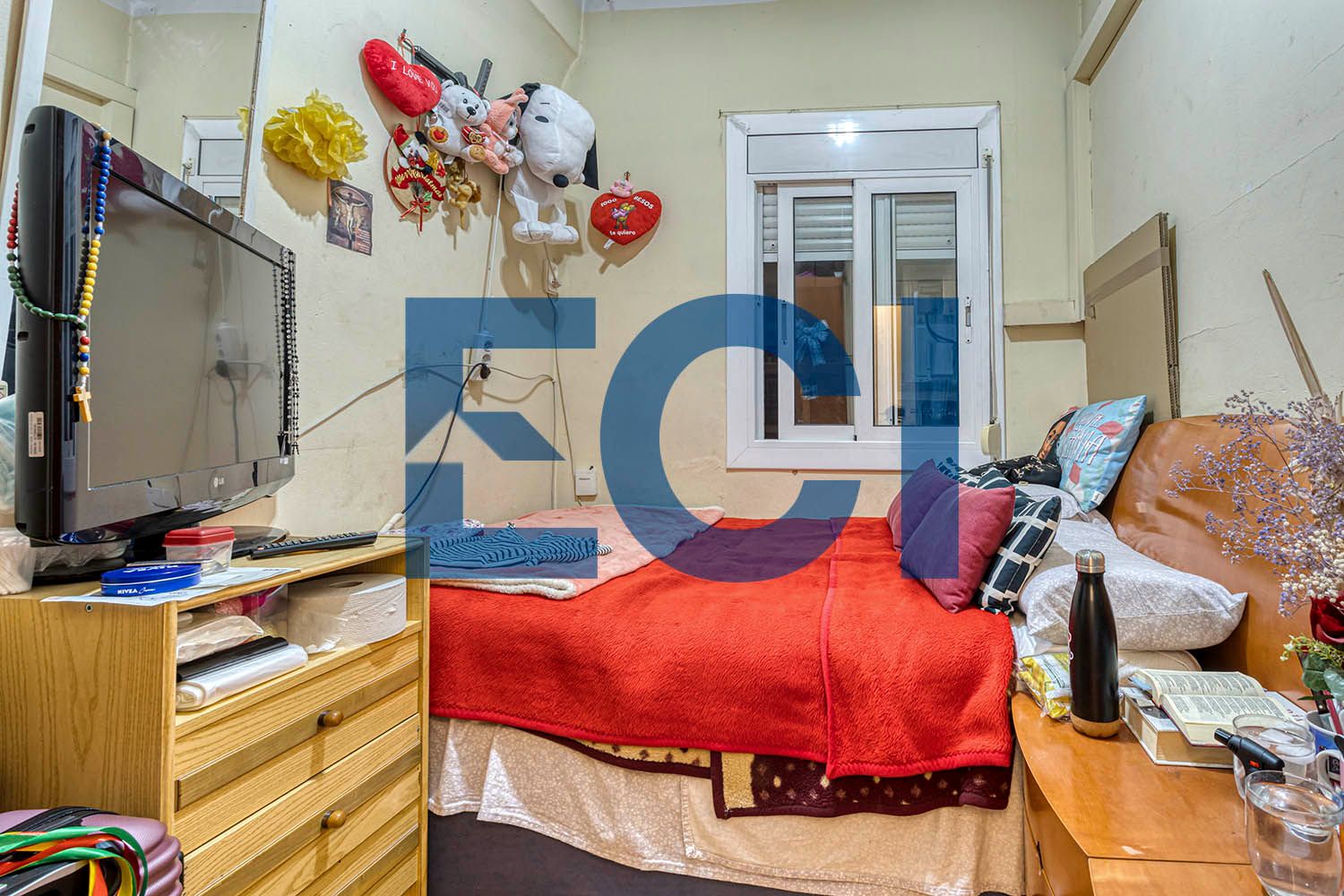 PISO EN VENTA EN LA CALLE GERDERA