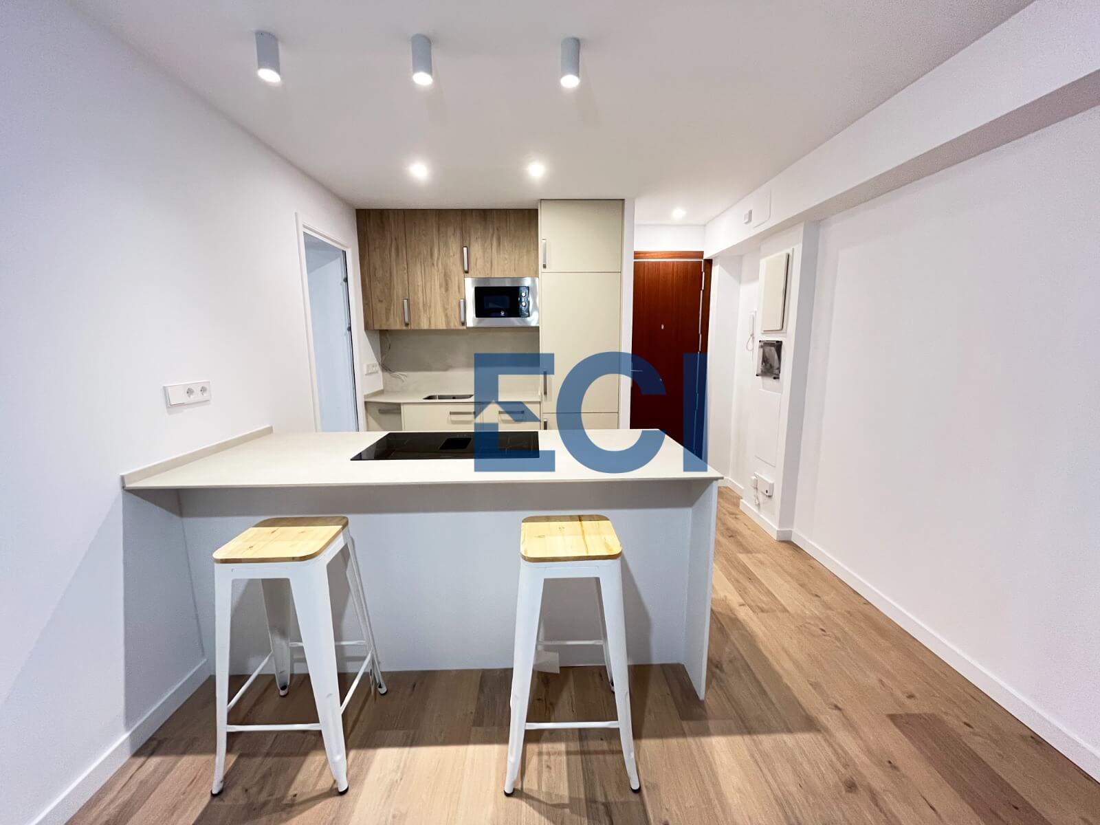 PISO EN C/ ANOIA
